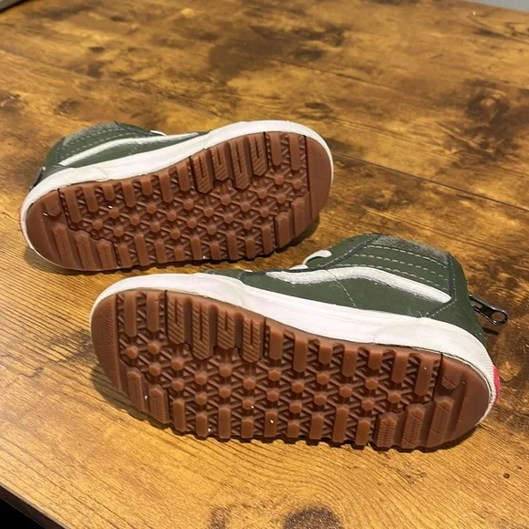 VANS Toddlers Sk8-Hi Zip Mte-1 Sneakers Cold Weather Green White Unisex Pull On - Picture 7 of 11